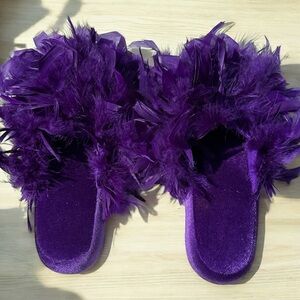 Fuzzy Feather Home Slippers Purple Feather Flat Slippers Women's Size 6.5 - 7.5